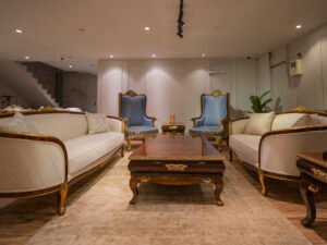 Classic 7-Seater Sofa Set -Table