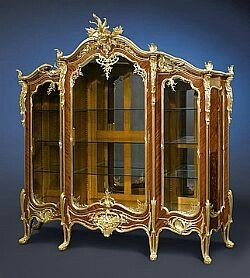 Royal Antique Display Cabinet - Image 2