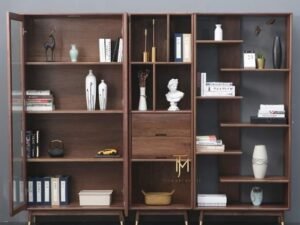 Heritage Wooden Book Rack