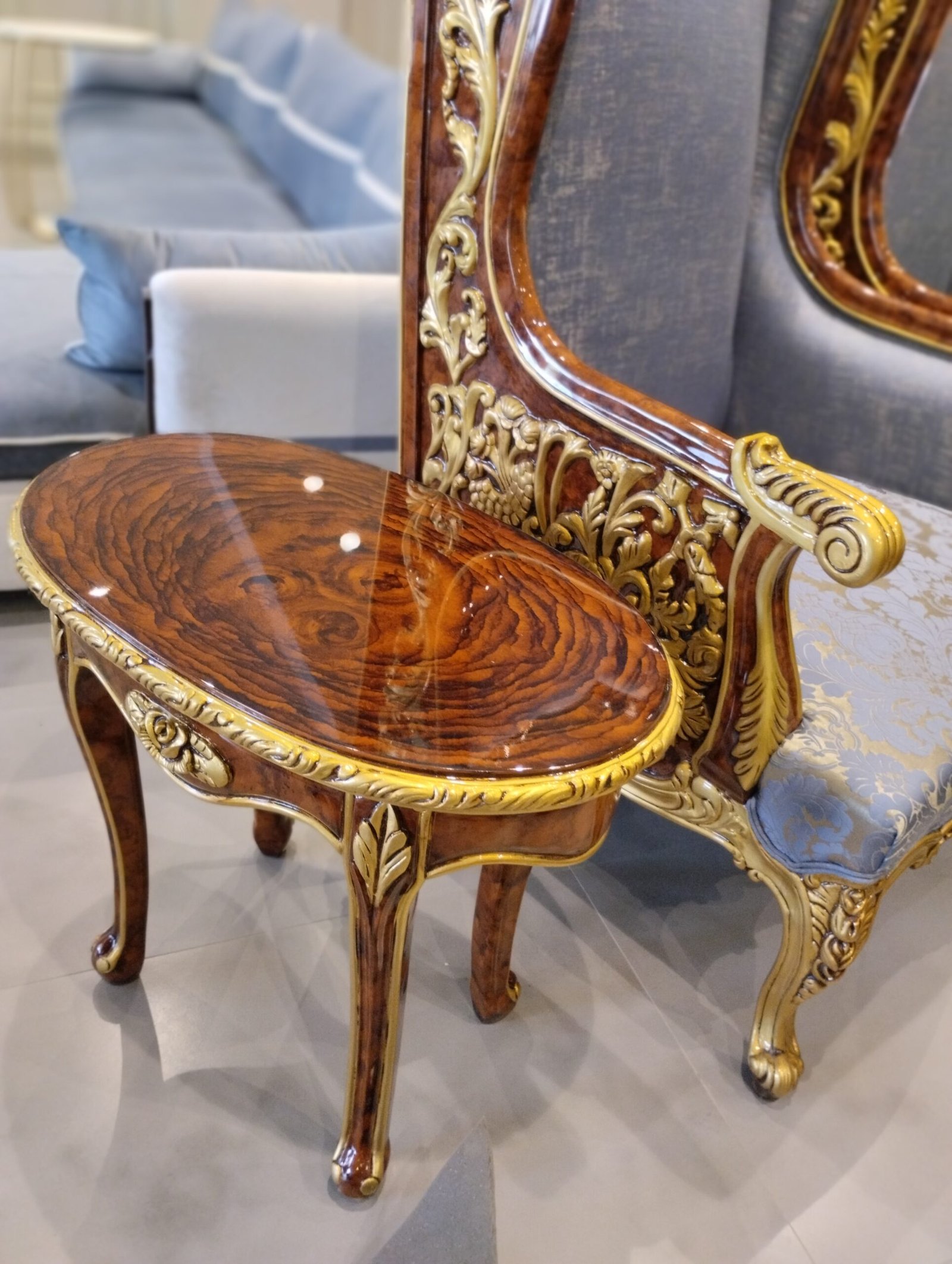 Royal Carved Round Center Table - Image 3