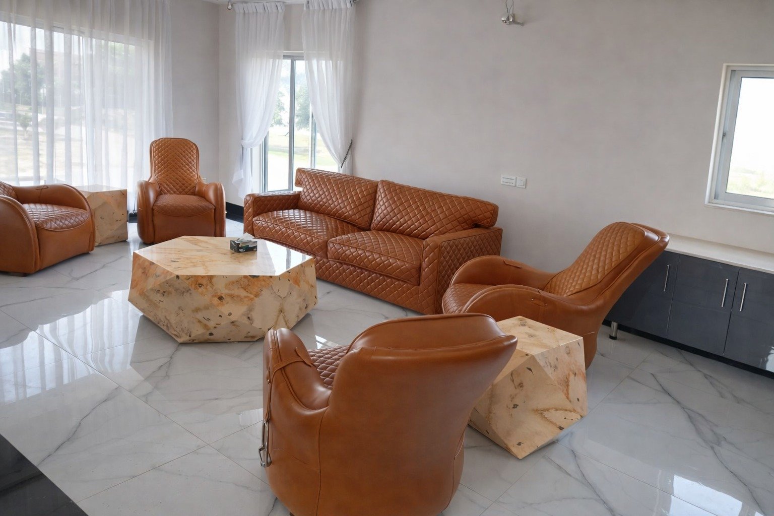 Rosso Imperia Luxury Dining Ensemble