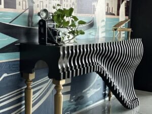 Sculptura Noir Console Table